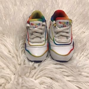 Toddlers Reebok classics with rainbow trim